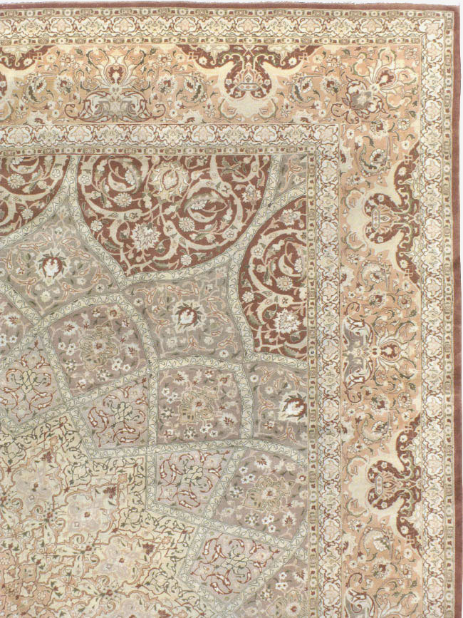 Vintage Persian Tabriz Carpet, No.14064 - Gss