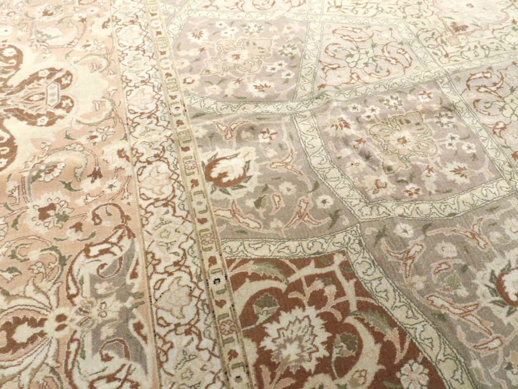 Vintage Persian Tabriz Carpet, No.14064 - Gss