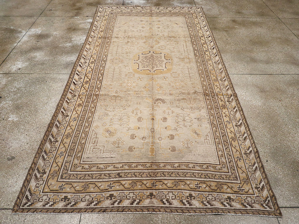 Antique East Turkestan Khotan Carpet, No.14075 - Gss