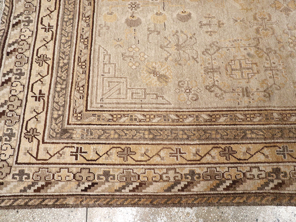 Antique East Turkestan Khotan Carpet, No.14075 - Gss