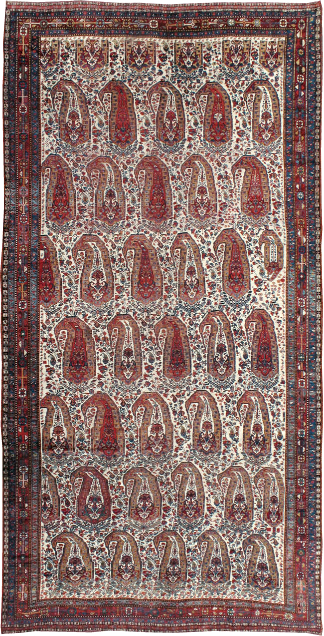 Antique Persian Shiraz Carpet, No.14137 - Gss