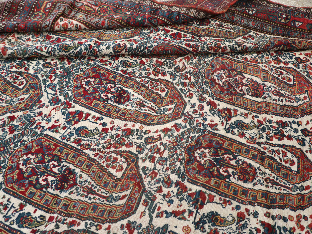 Antique Persian Shiraz Carpet, No.14137 - Gss