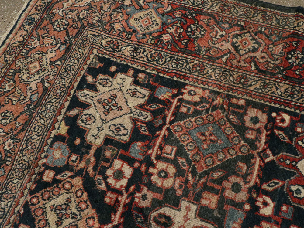 Antique Persian Mahal Carpet, No.14147 - Gss