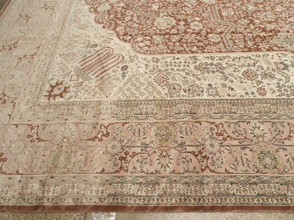 Vintage Persian Tabriz Carpet, No.14173 - Gss