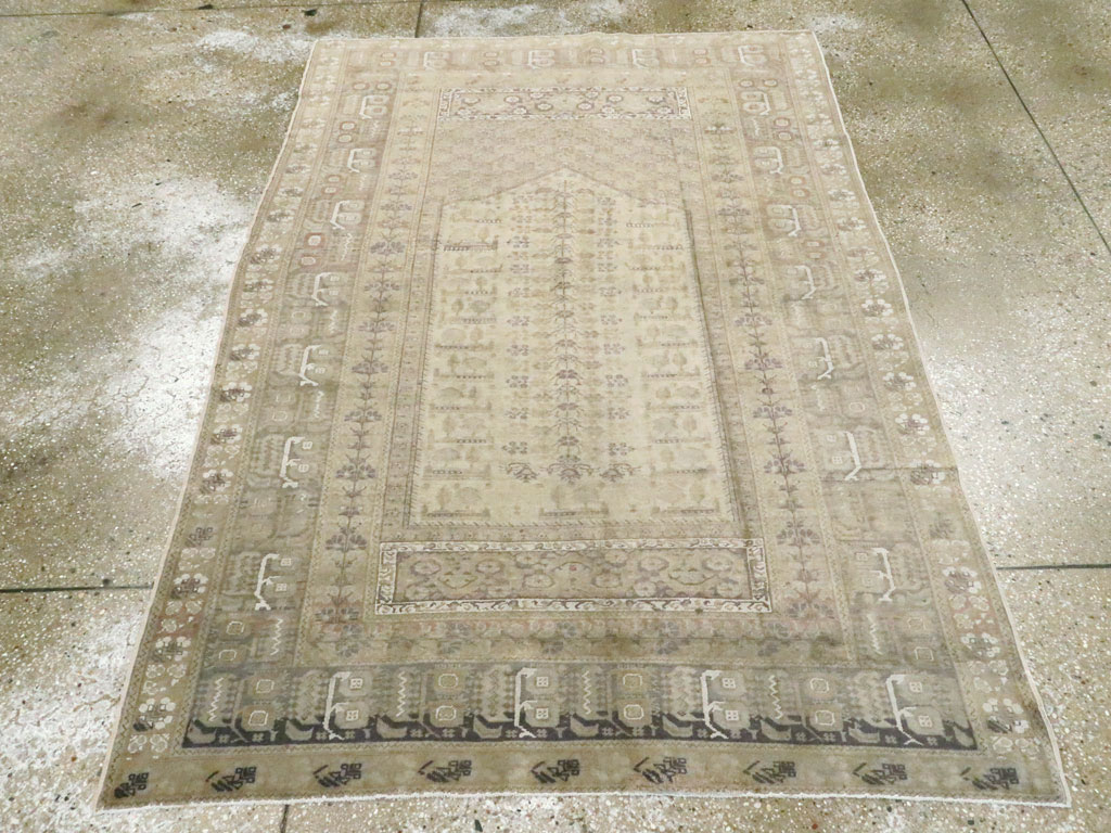 Antique Turkish Sivas Rug, No.14234 - Gss