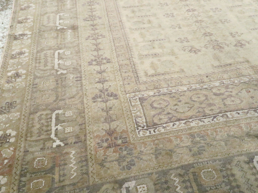 Antique Turkish Sivas Rug, No.14234 - Gss