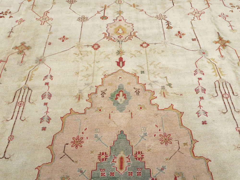 Antique Turkish Oushak Carpet, No.14236 - Gss