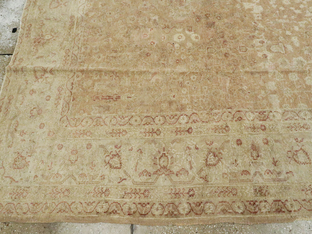 Antique Indian Lahore Carpet, No.14240 - Gss