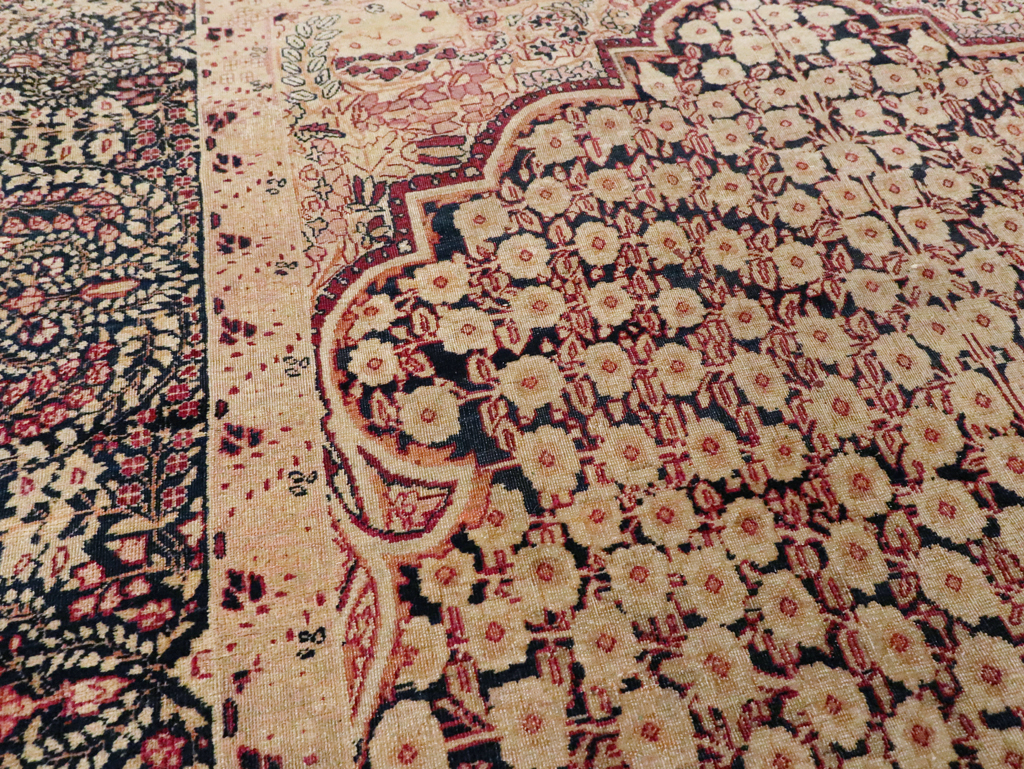 Antique Persian Lavar Kerman Rug, No.14258 - Gss