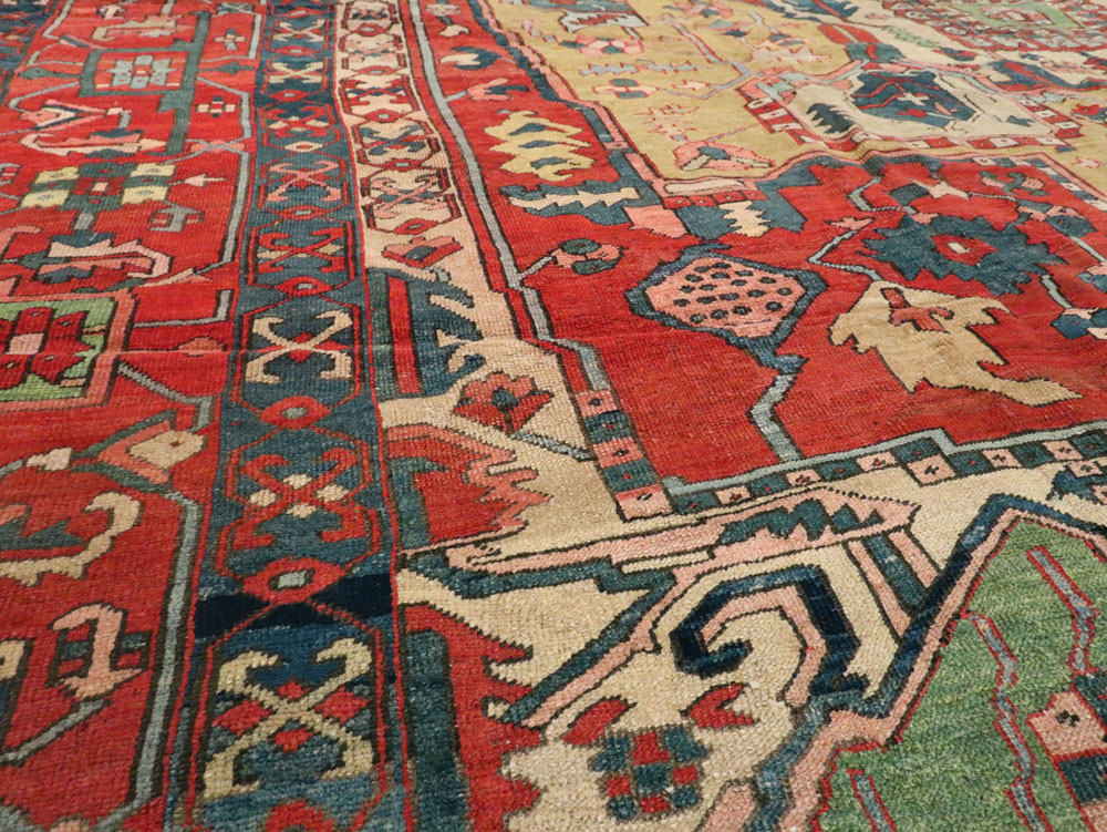 Antique Persian Heriz Carpet, No.14272 - Gss