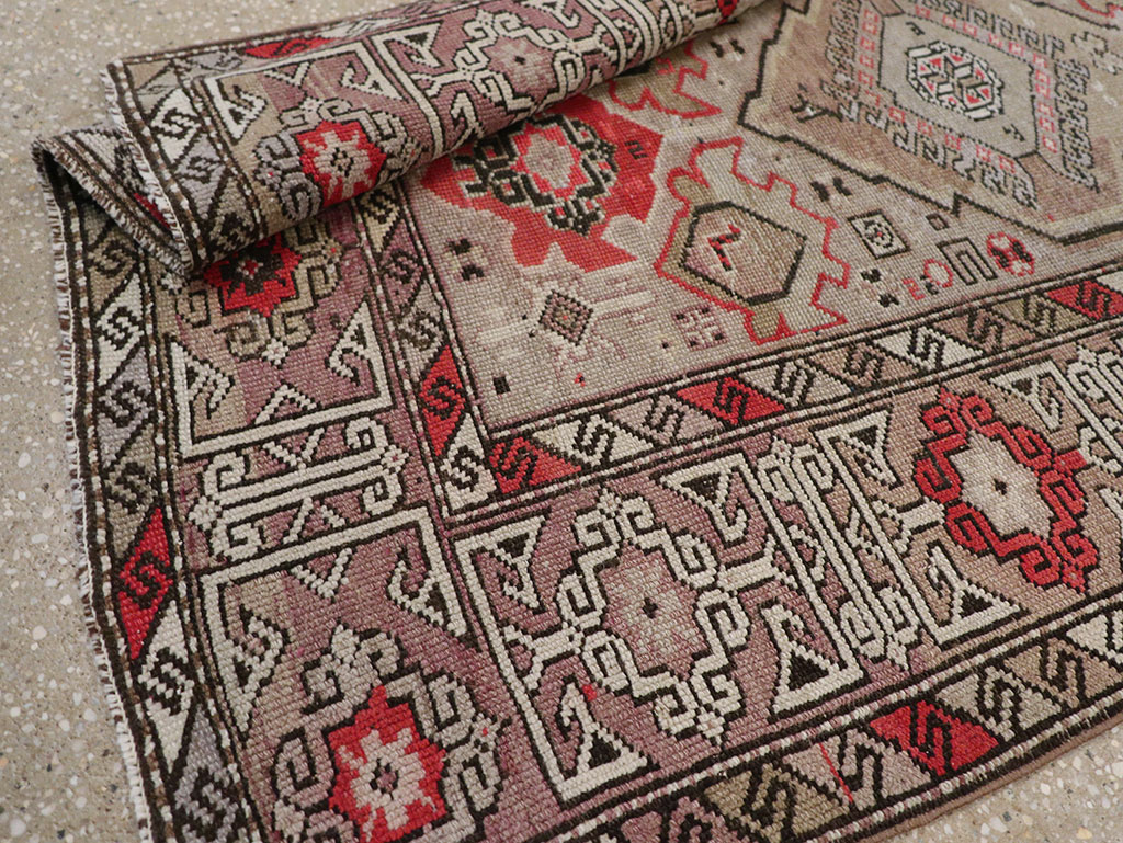 Antique  Caucasian Kazak Rug, No.14297 - Gss