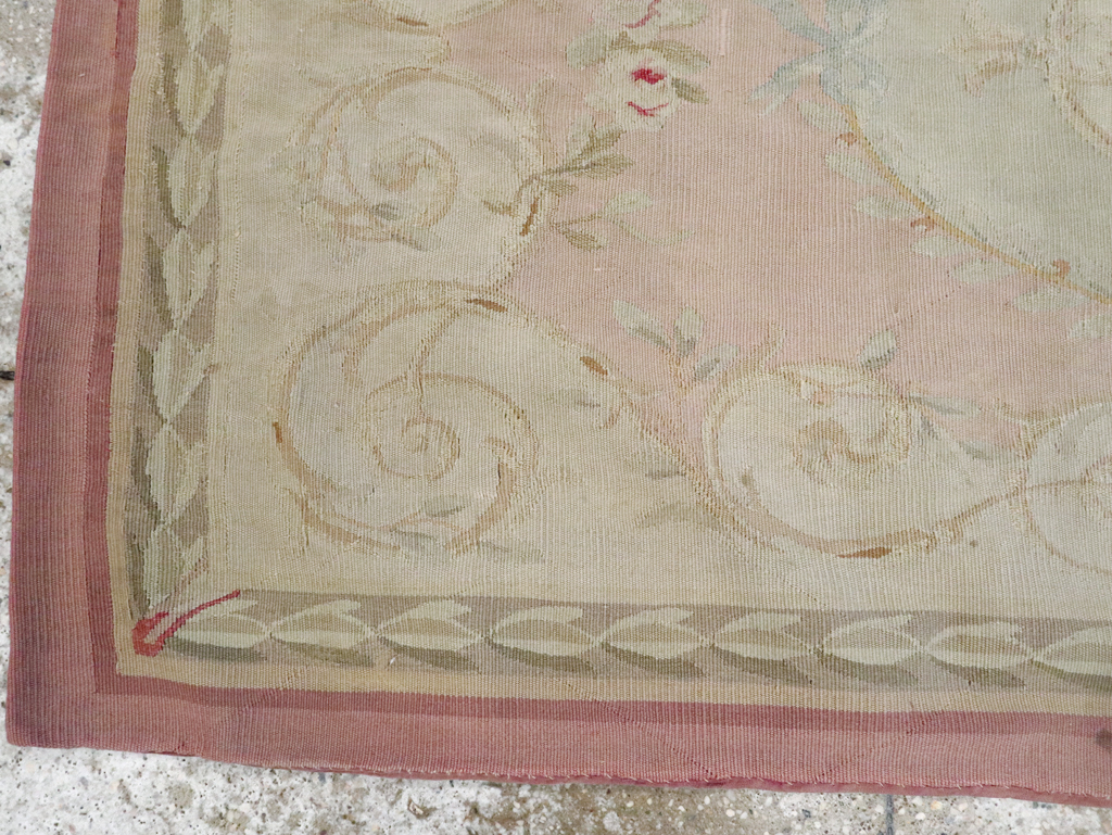 Antique French Aubusson Rug, No.14331 - Gss