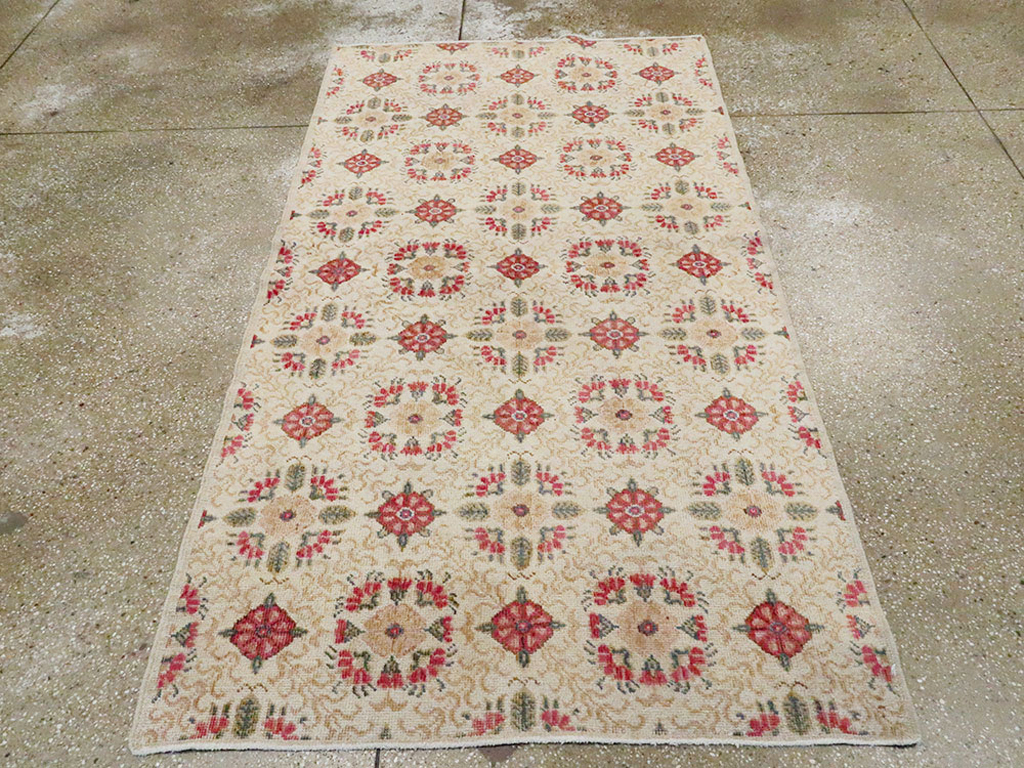 Vintage Anatolian Rug, No.14333 - Gss