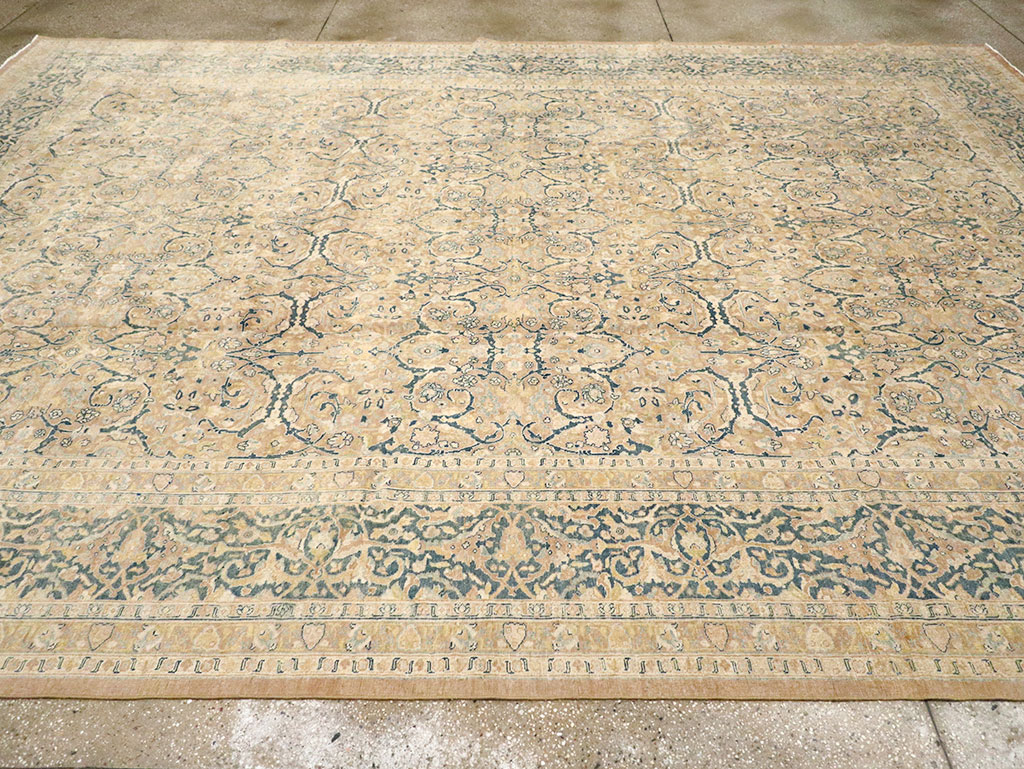 Antique Persian Tabriz Carpet, No.14385 - Gss