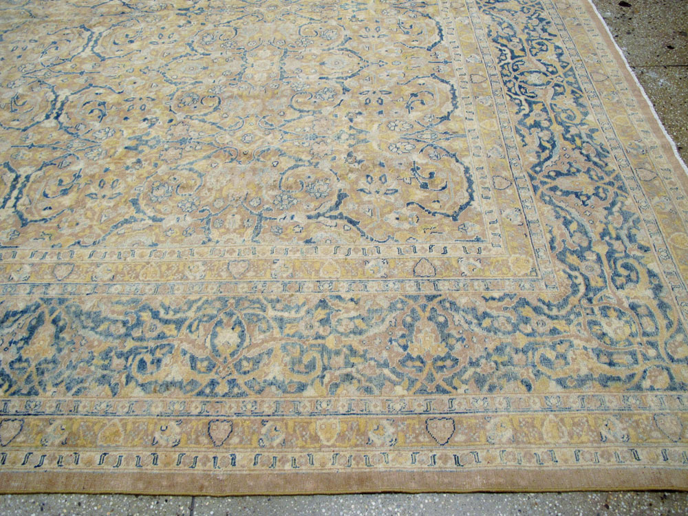 Antique Persian Tabriz Carpet, No.14385 - Gss