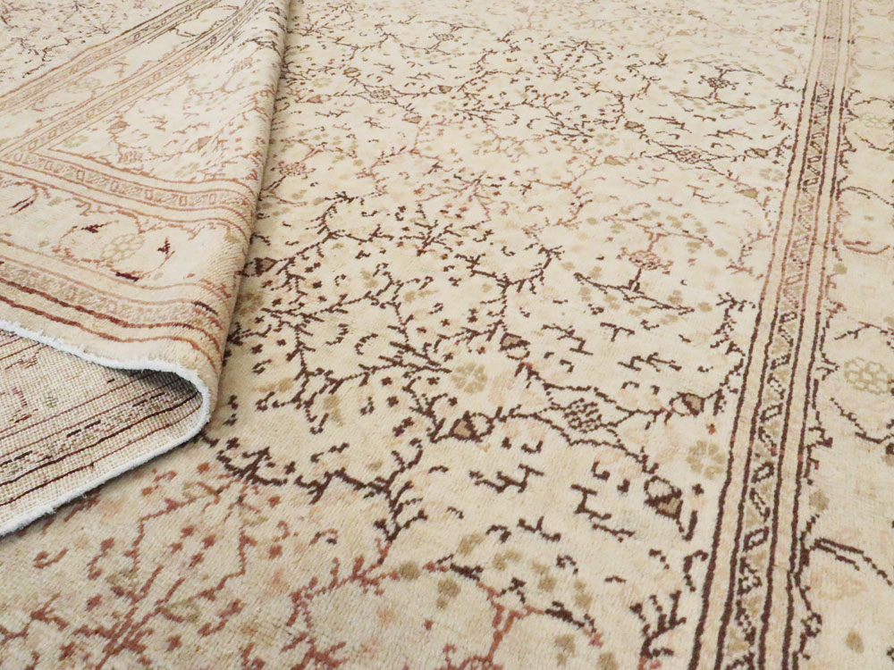 Vintage Turkish Sivas Carpet, No.14474 - Gss