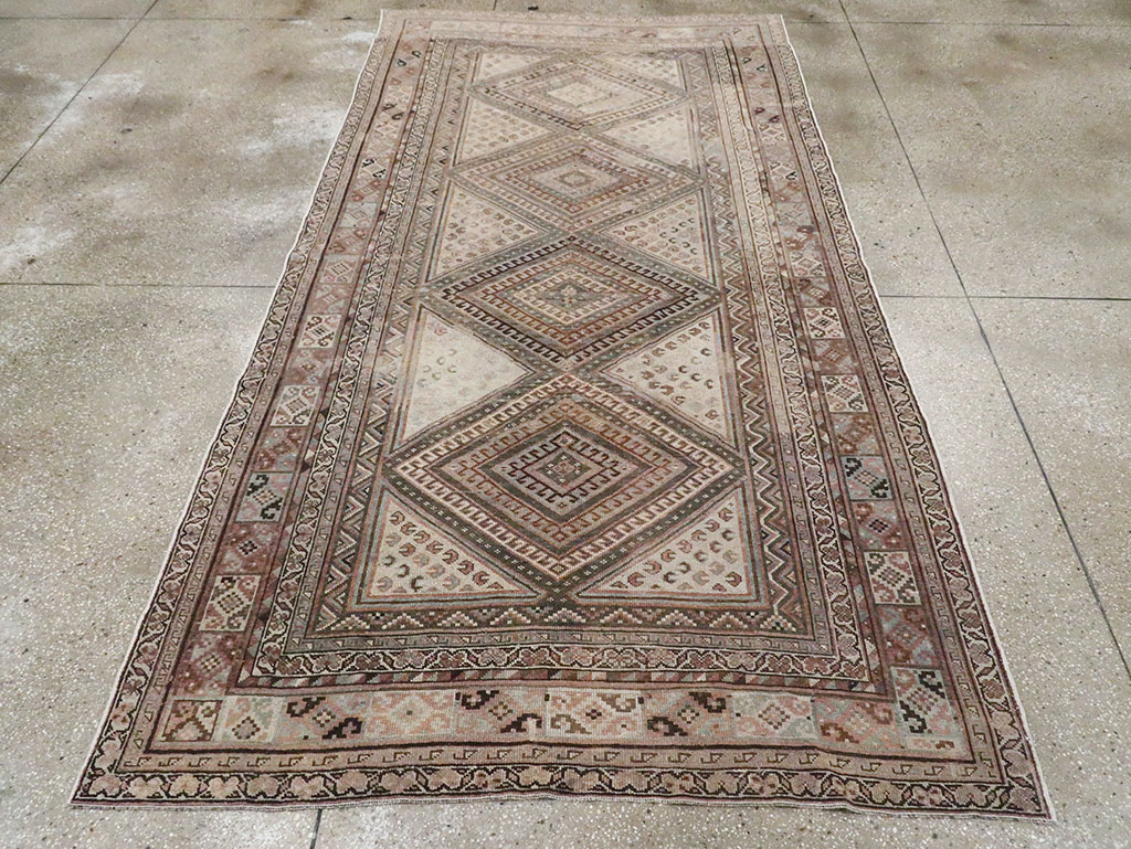 Antique Persian Shiraz Gallery Rug, No.14480 - Gss