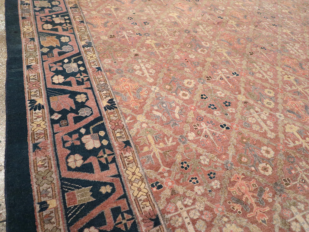 Antique Indian Lahore Room Size Carpet, No.14515 - Gss