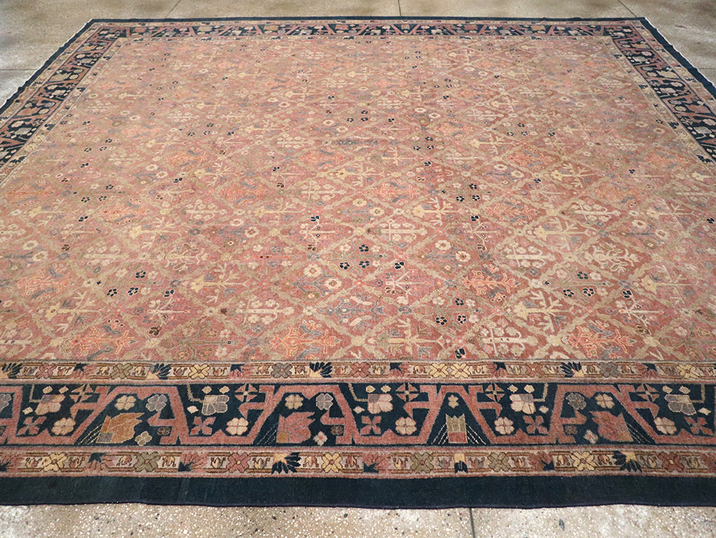 Antique Indian Lahore Room Size Carpet, No.14515 - Gss