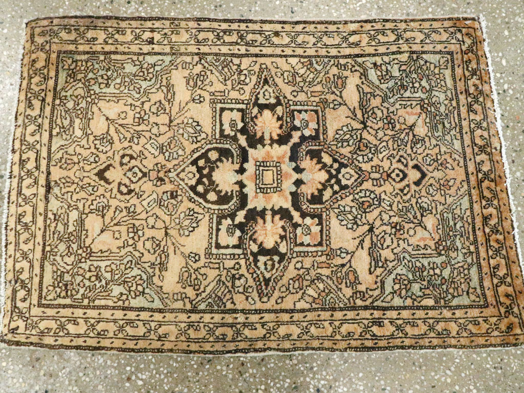 Antique Persian Sarouk Fereghan Rug (Pair: 2 of 2), No.14555 - Gss