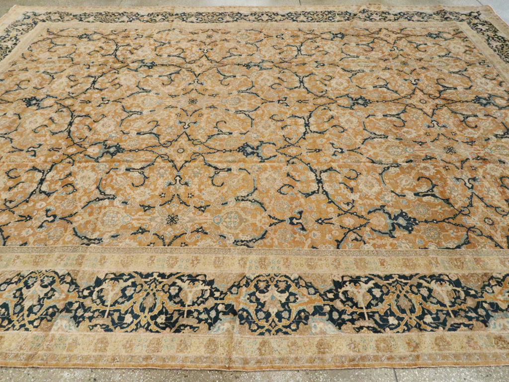 Antique Persian Tabriz Carpet, No.14568 - Gss