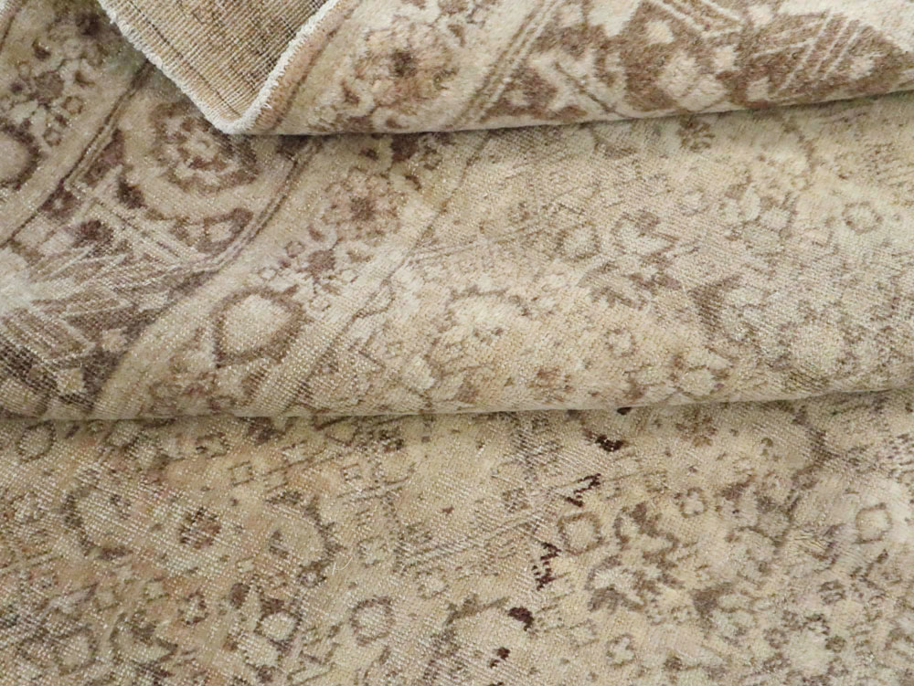 Antique Persian Tabriz Carpet, No.14584 - Gss