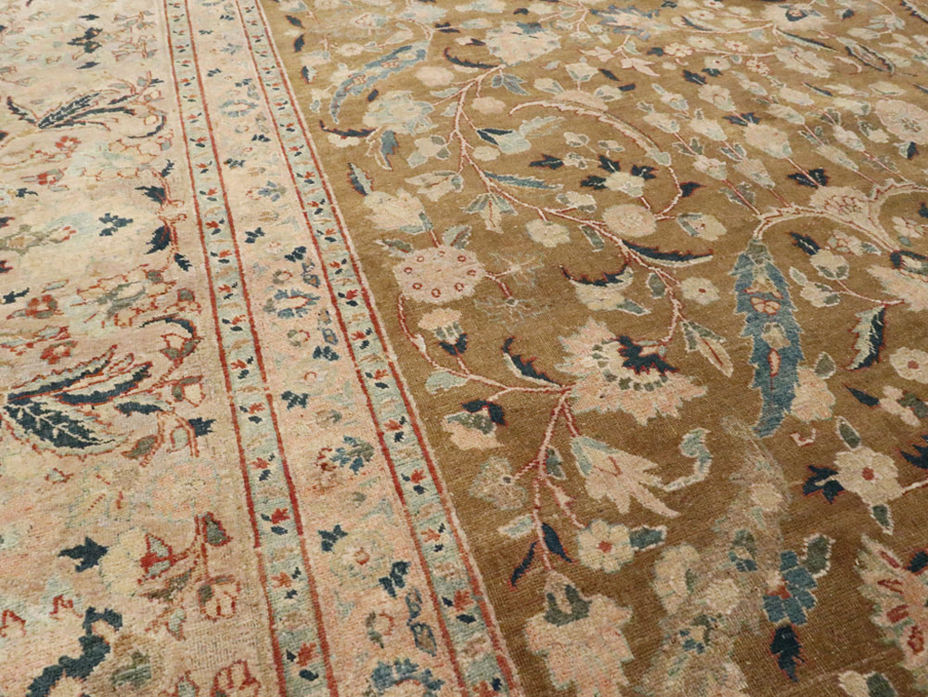 Antique Persian Tabriz Carpet, No.14630 - Gss