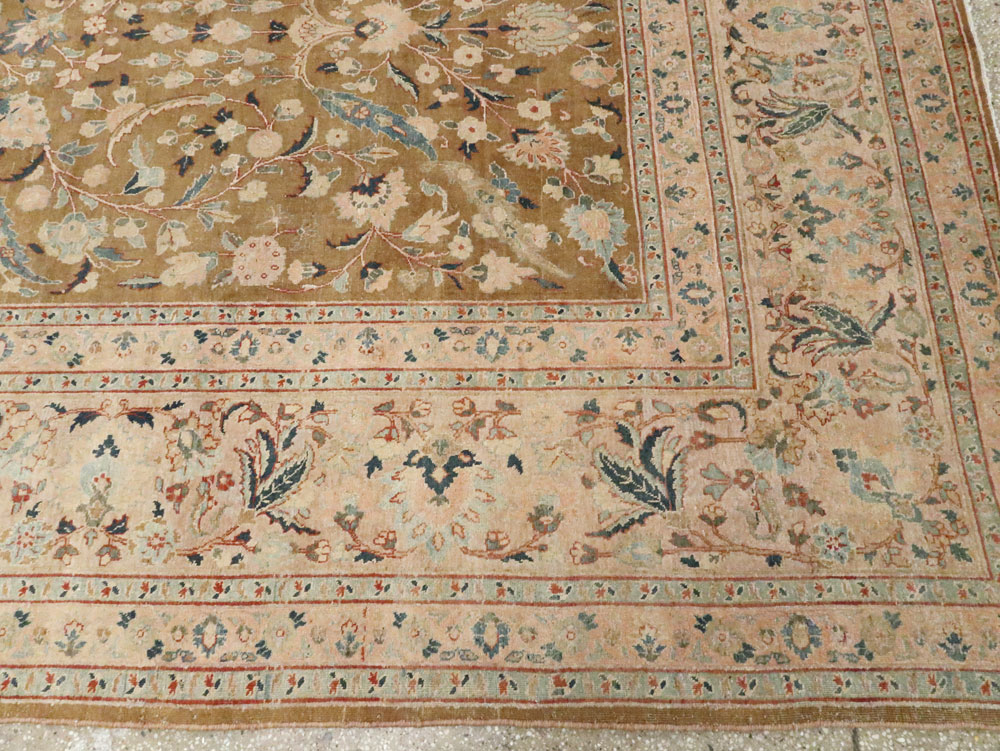 Antique Persian Tabriz Carpet, No.14630 - Gss