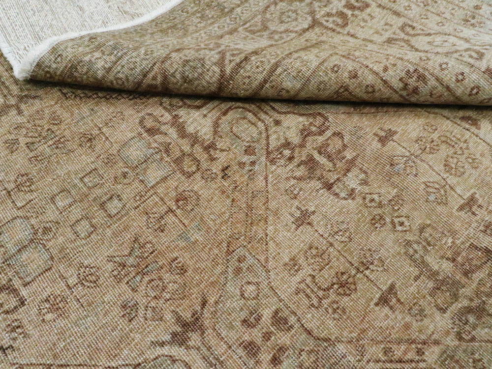 Vintage Persian Tabriz Carpet, No.14632 - Gss