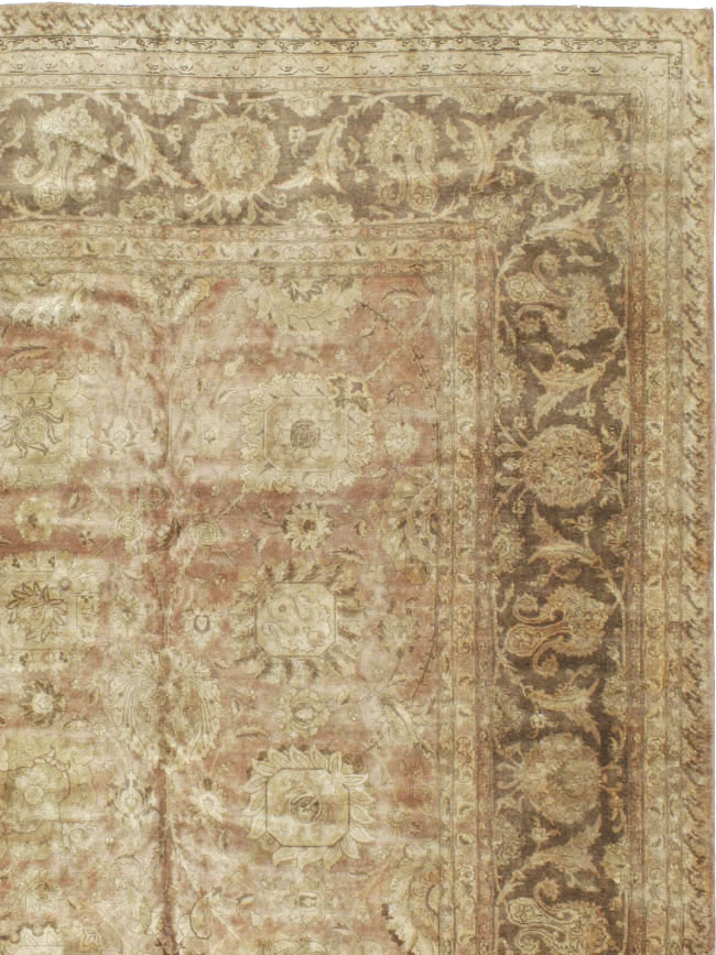 Antique Persian Tabriz Carpet, No.14636 - Gss