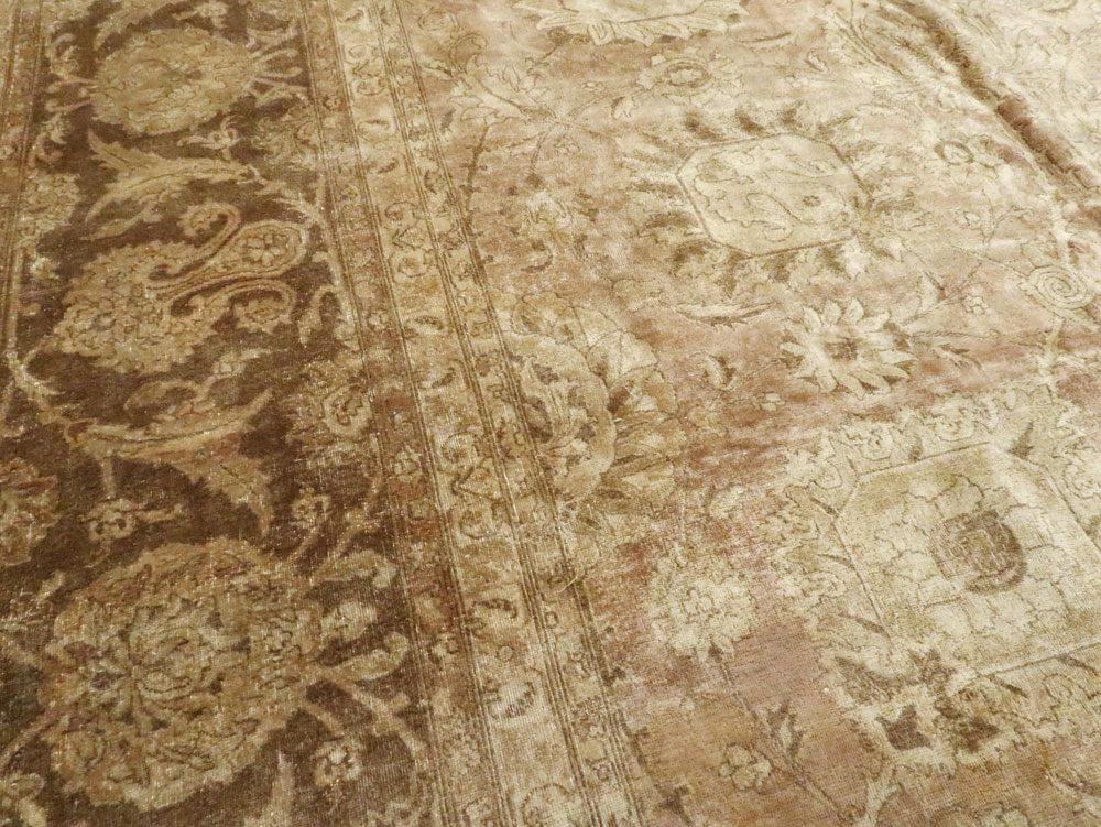 Antique Persian Tabriz Carpet, No.14636 - Gss