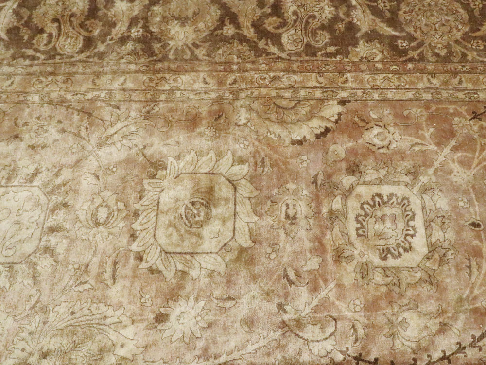 Antique Persian Tabriz Carpet, No.14636 - Gss