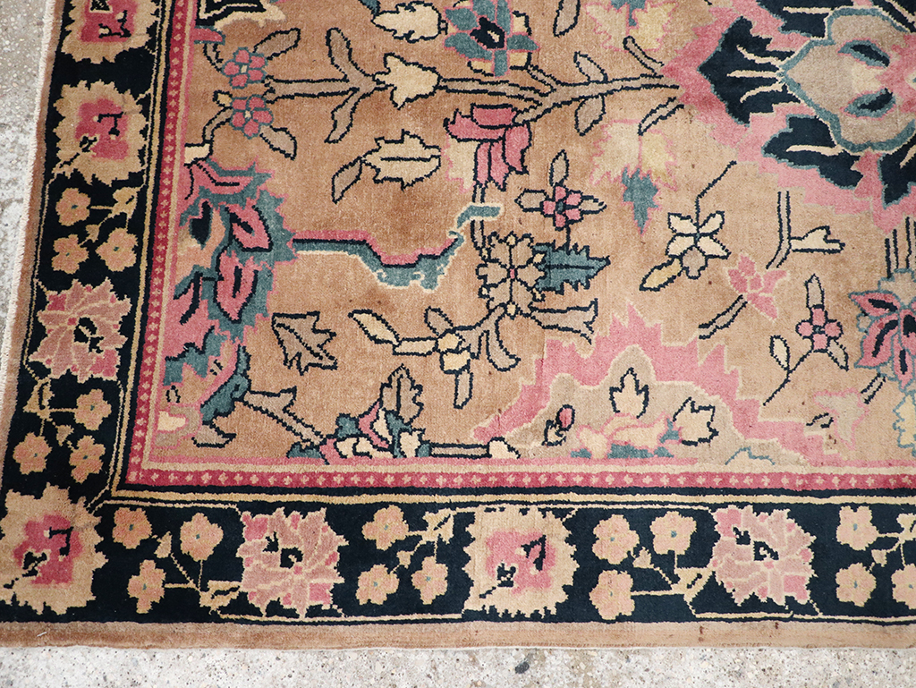 Antique Indian Lahore Rug, No.14688 - Gss
