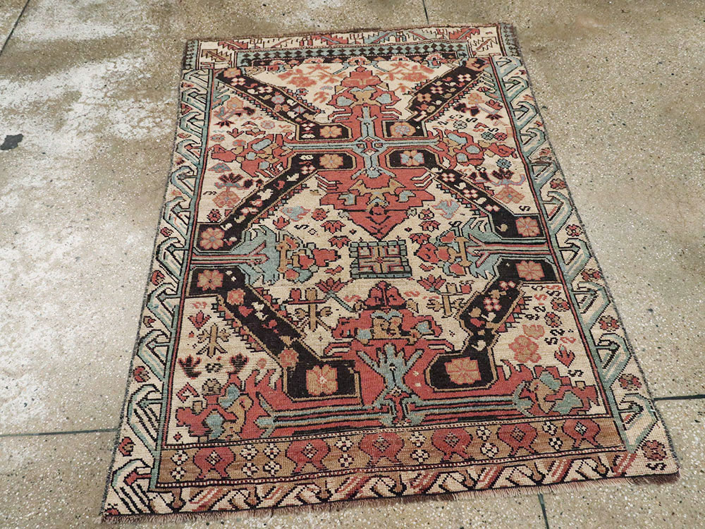 Antique Caucasian ZeyKhor Rug, No.14710 - Gss