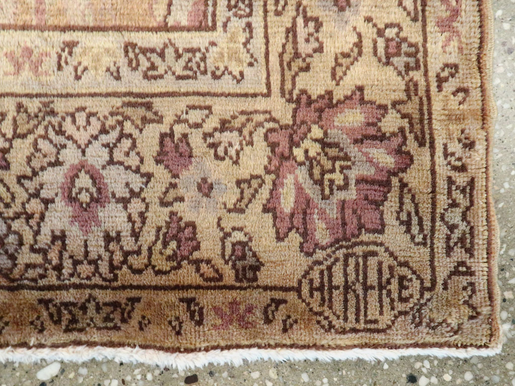 Vintage Turkish Herekeh Rug, No.14724 - Gss