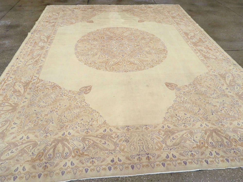 Vintage Persian Kerman Carpet, No.14740 - Gss