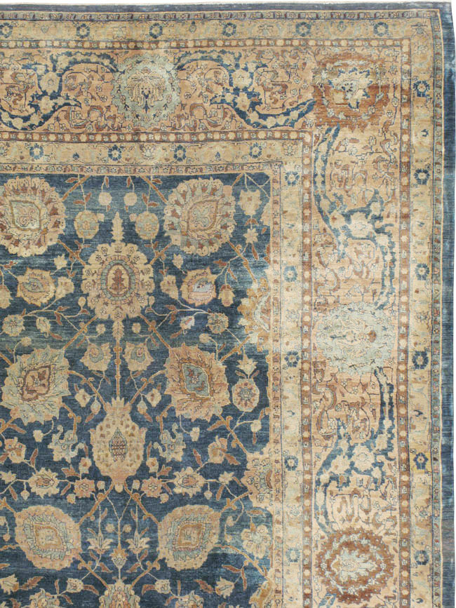 Antique Persian Tabriz Carpet, No.14757 - Gss