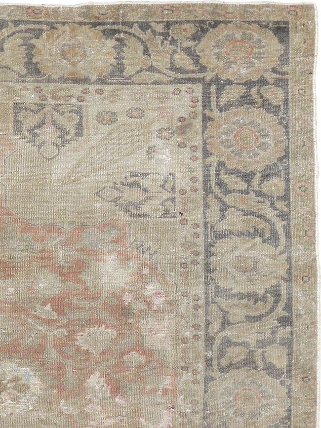 Vintage Turkish Sivas Distressed Rug, No.14763 - Gss