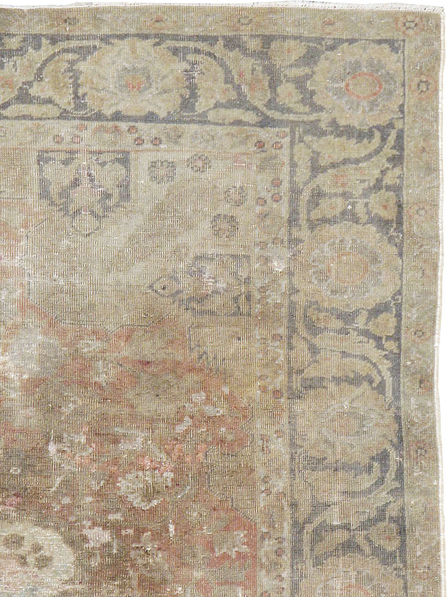Vintage Turkish Sivas Distressed Rug, No.14763 - Gss