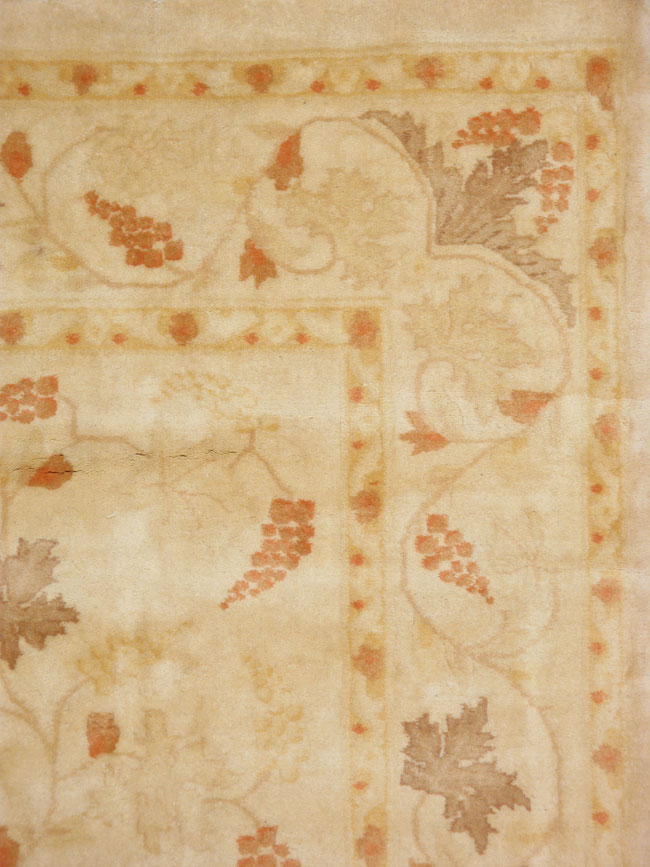 Antique Spanish Savonnerie Carpet, No.14816 - Gss