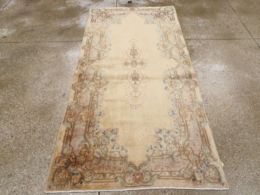 Vintage Persian Kerman Rug, No.14817 - Gss