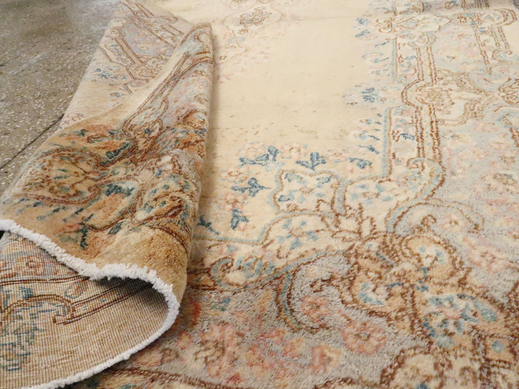 Vintage Persian Kerman Rug, No.14817 - Gss