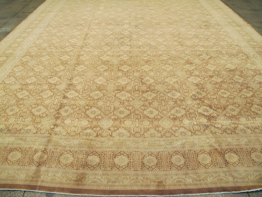 Vintage Persian Tabriz Carpet, No.14841 - Gss