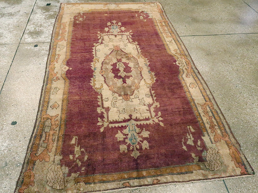 Antique Turkish Oushak Rug, No.14925 - Gss
