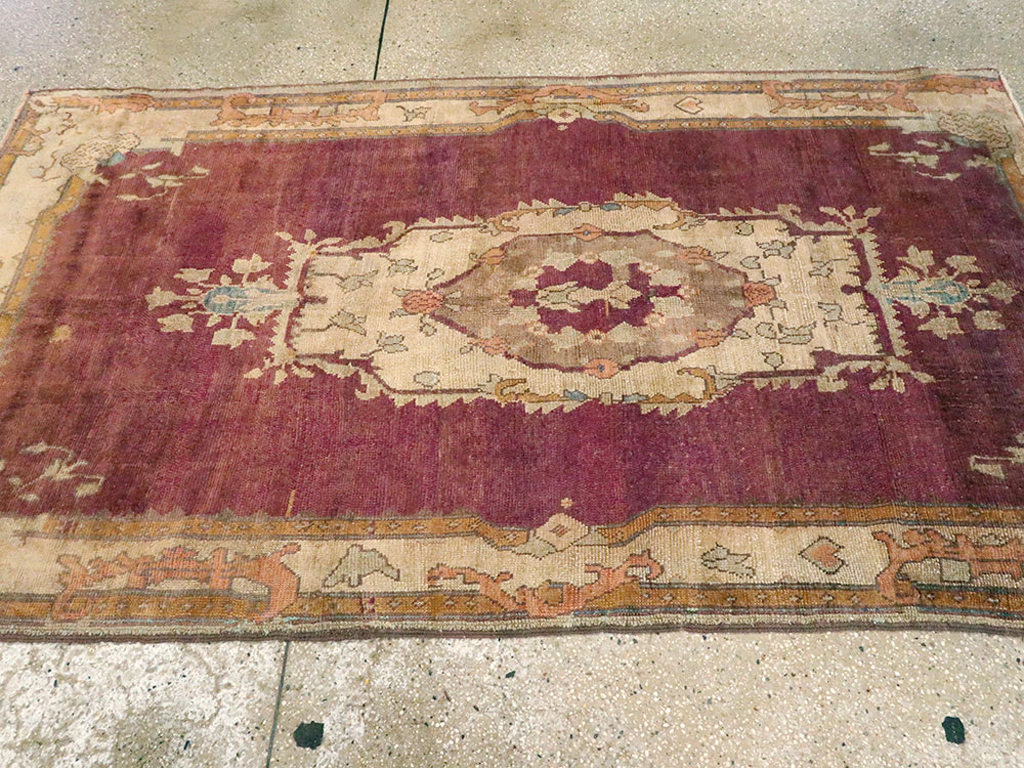 Antique Turkish Oushak Rug, No.14925 - Gss