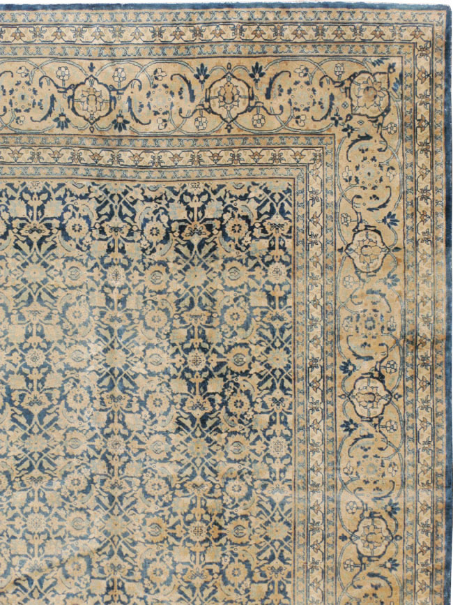 Antique Persian Tabriz Carpet, No.14932 - Gss