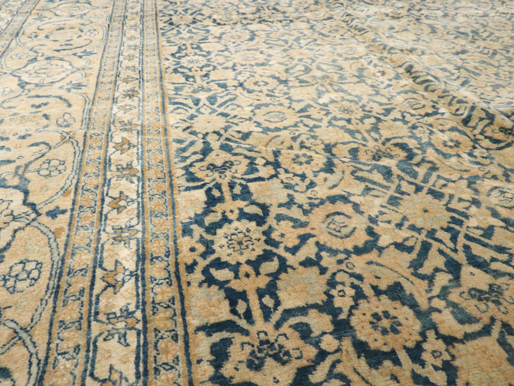 Antique Persian Tabriz Carpet, No.14932 - Gss