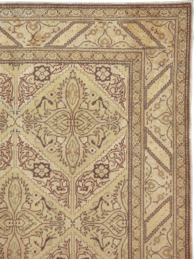 Vintage Turkish Sivas Carpet, No.14957 - Gss