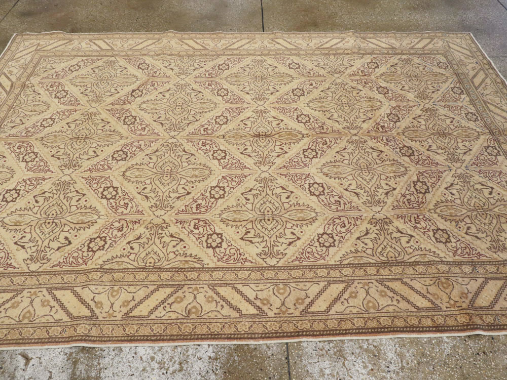 Vintage Turkish Sivas Carpet, No.14957 - Gss