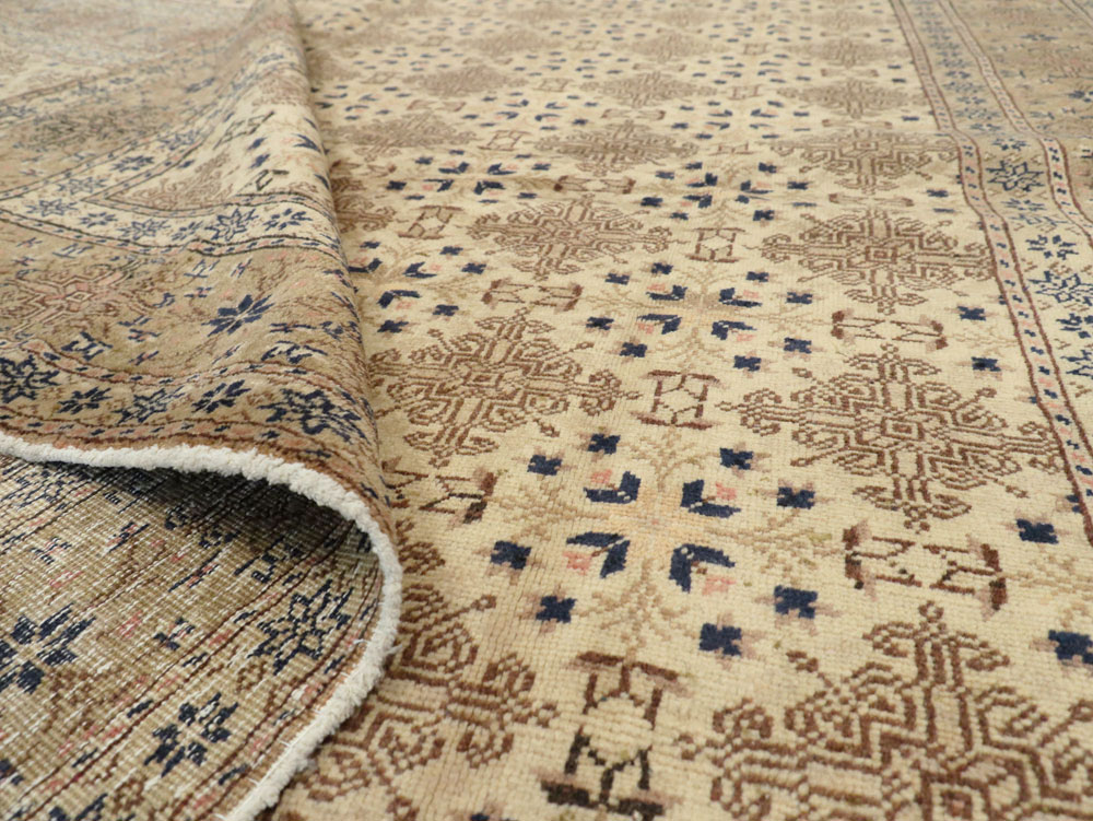 Vintage Turkish Sivas Carpet, No.14959 - Gss